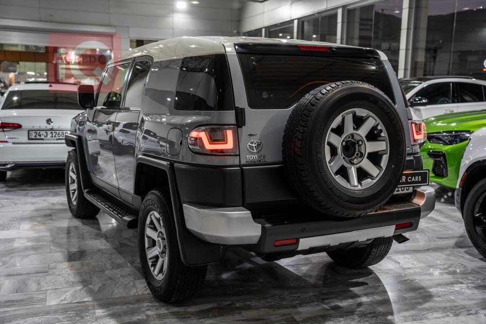 Toyota FJ Cruiser